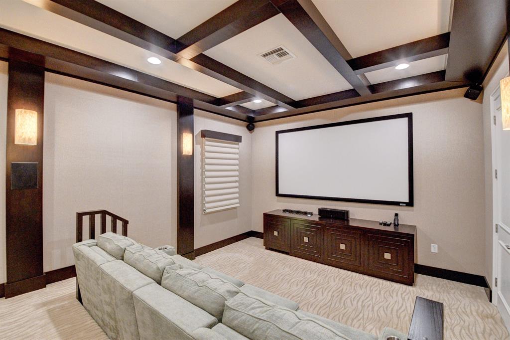 THE BRIDGES - Residential