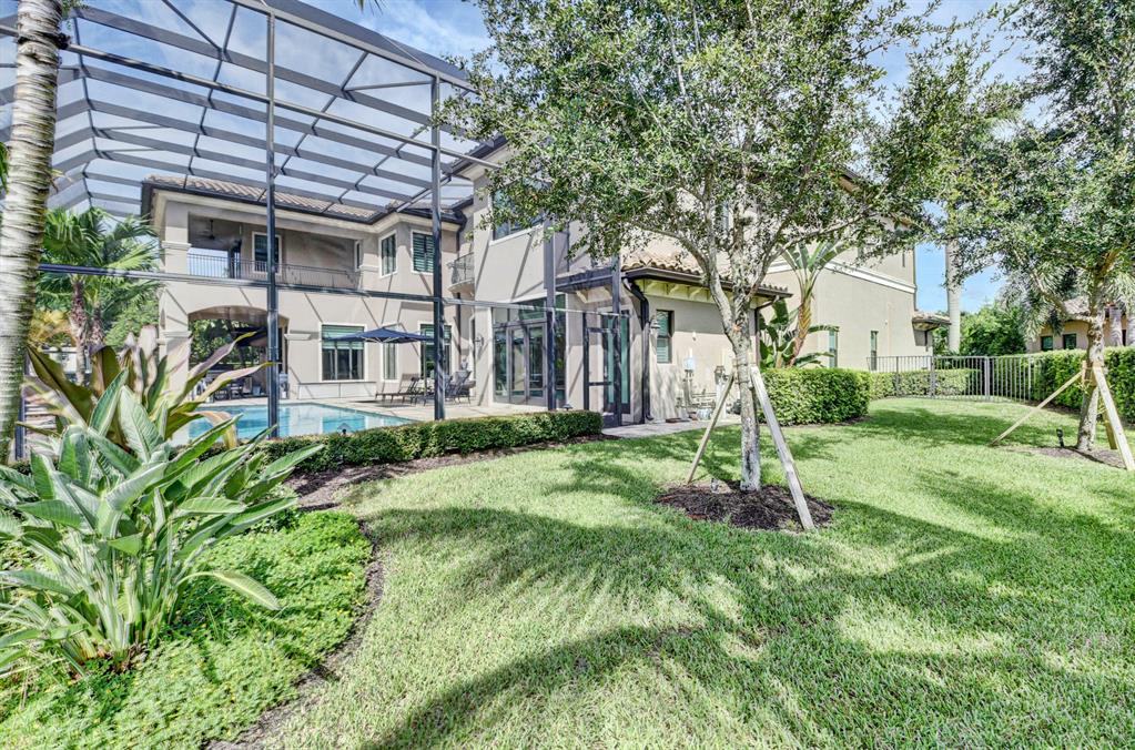 THE BRIDGES - Residential