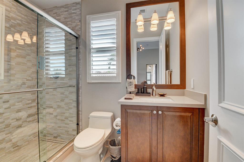 THE BRIDGES - Residential