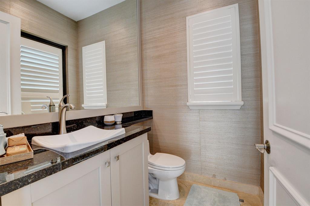 THE BRIDGES - Residential