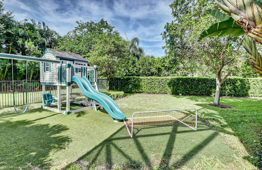 THE BRIDGES - Residential