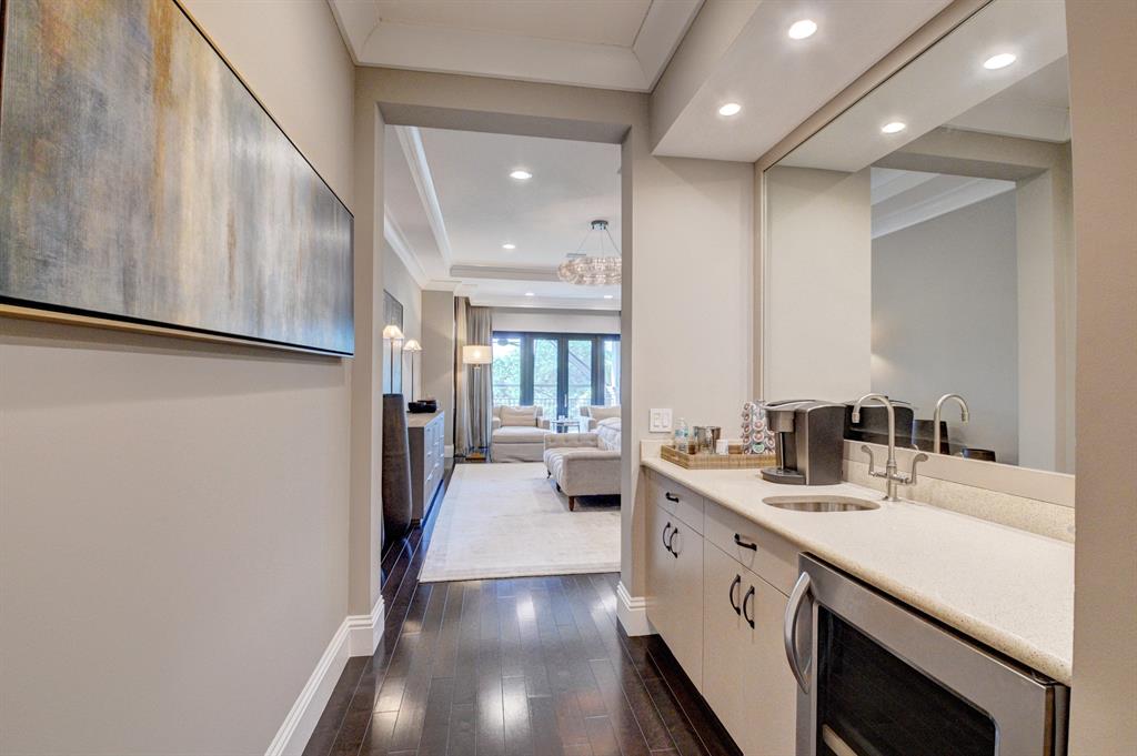 THE BRIDGES - Residential