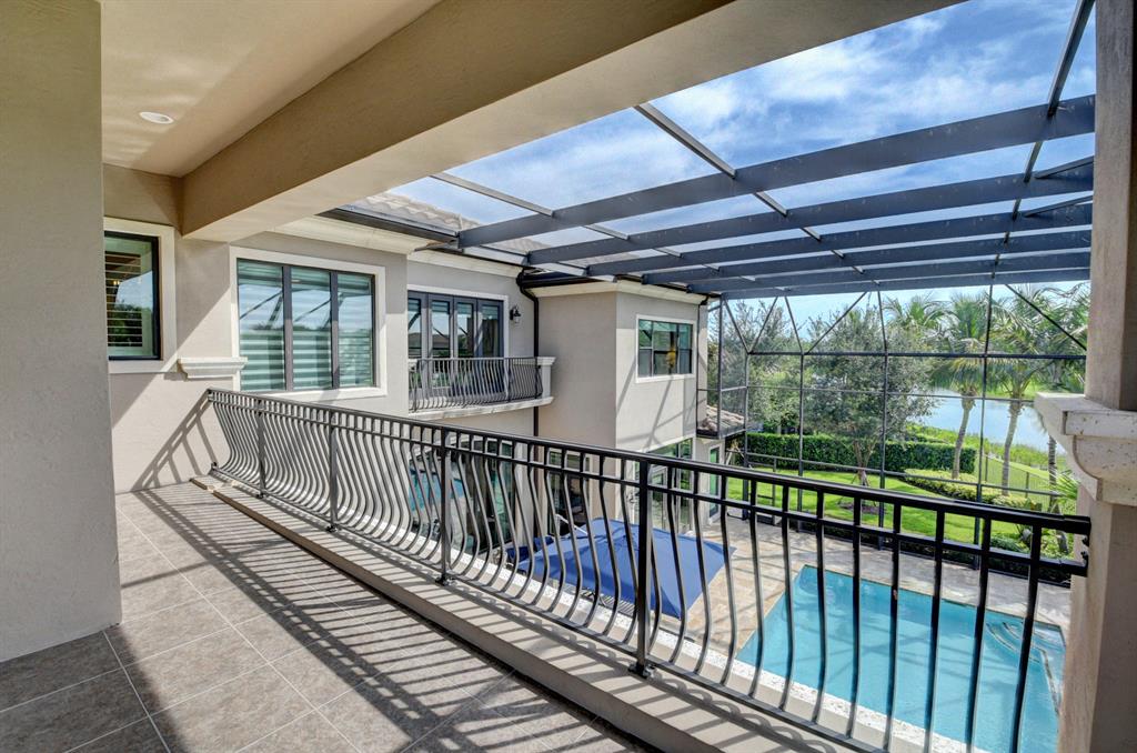 THE BRIDGES - Residential