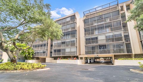 Tiny photo for 2806 N 46TH Avenue #D334, Hollywood, FL 33021 (MLS # B26053373)