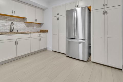 Tiny photo for 2806 N 46TH Avenue #D334, Hollywood, FL 33021 (MLS # B26053373)