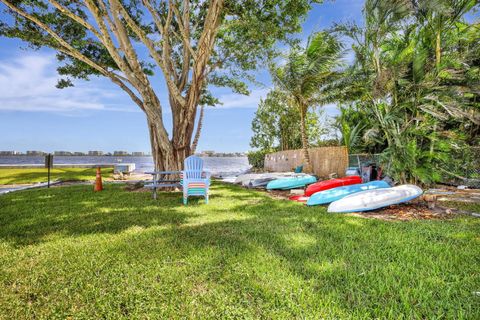 A home in Lake Worth Beach