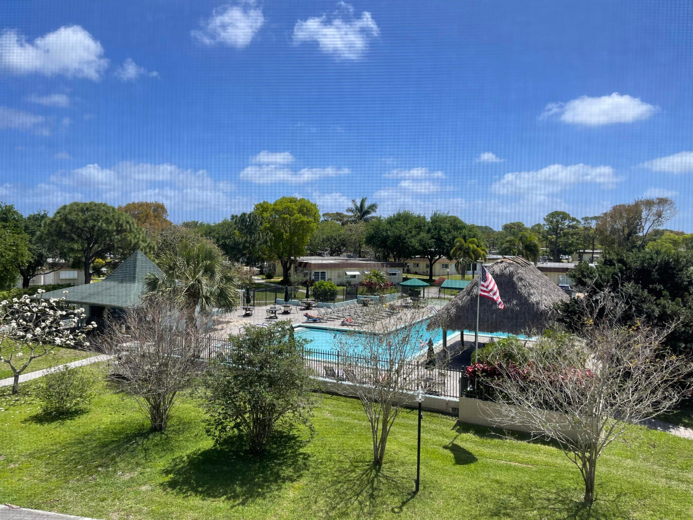 NATURA CONDO NO 1 - Residential