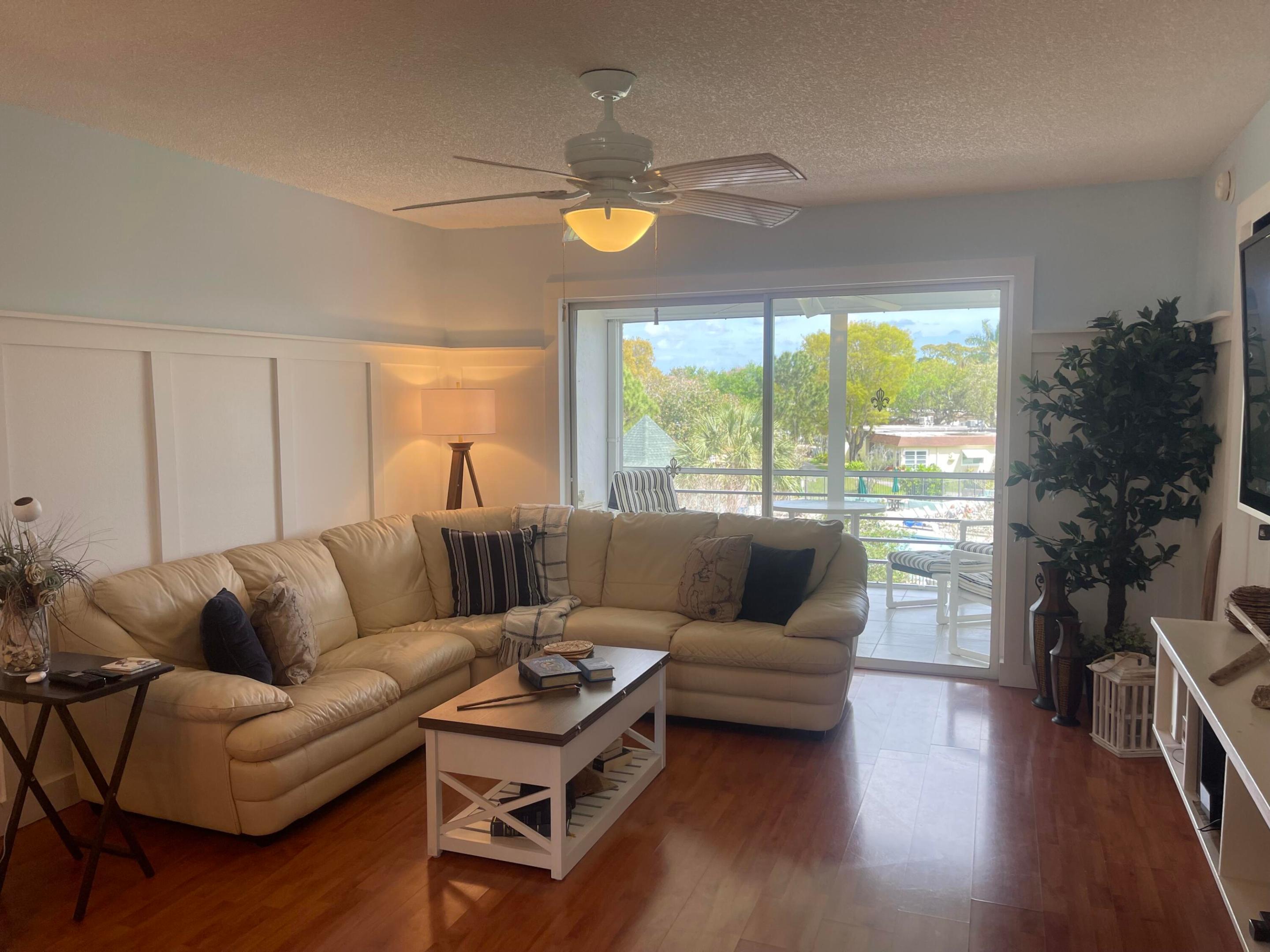 NATURA CONDO NO 1 - Residential