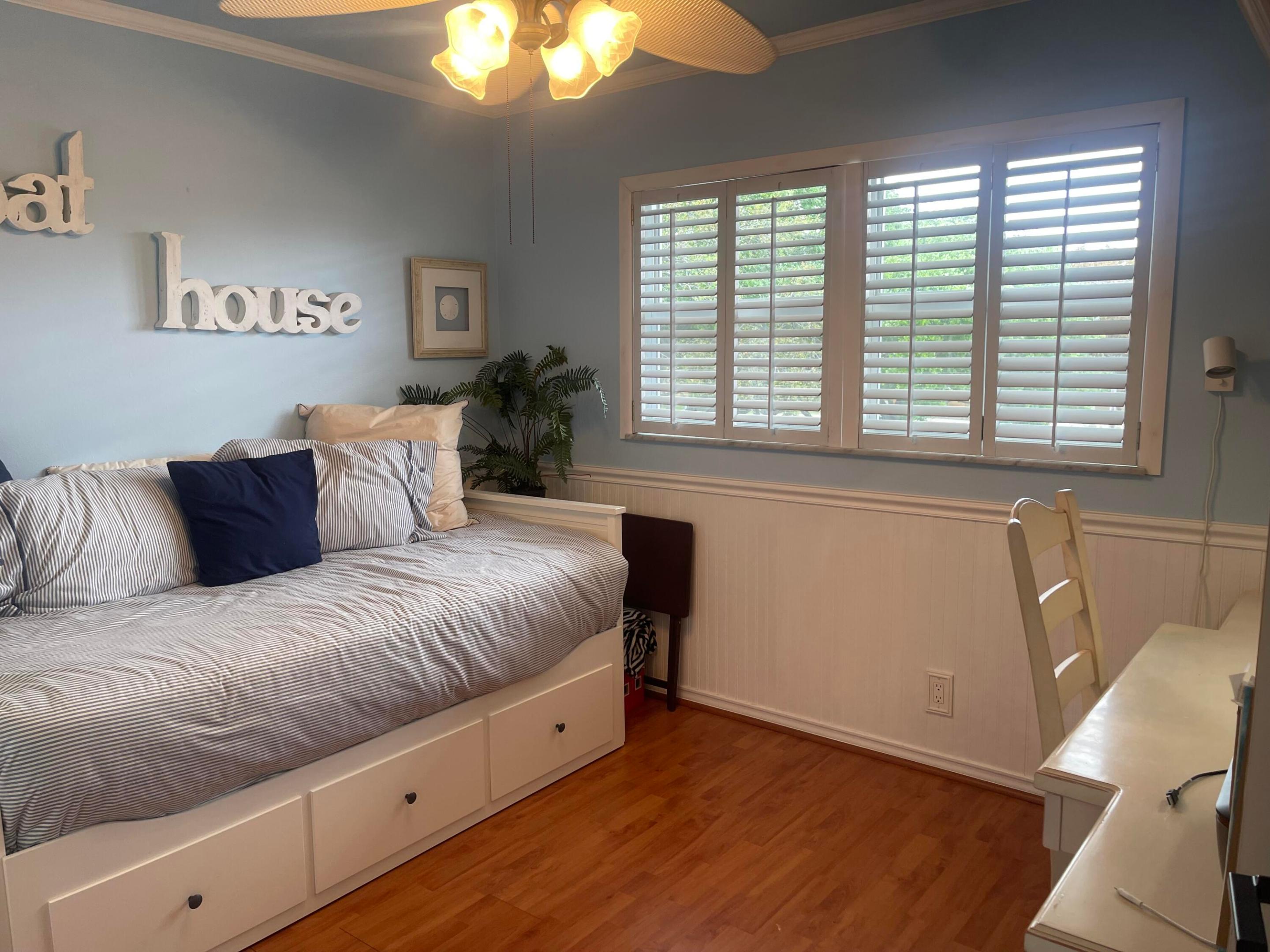 NATURA CONDO NO 1 - Residential