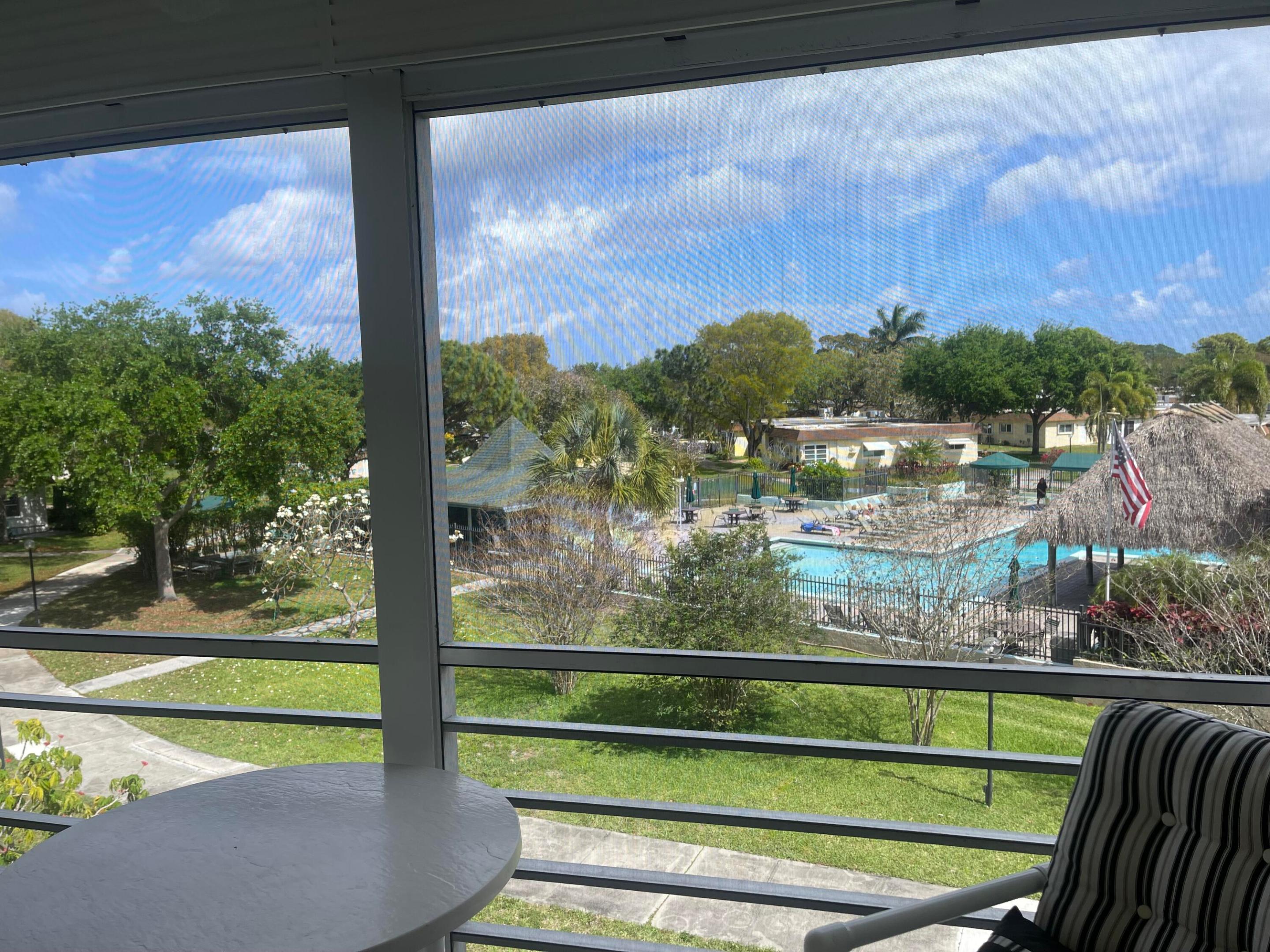 NATURA CONDO NO 1 - Residential