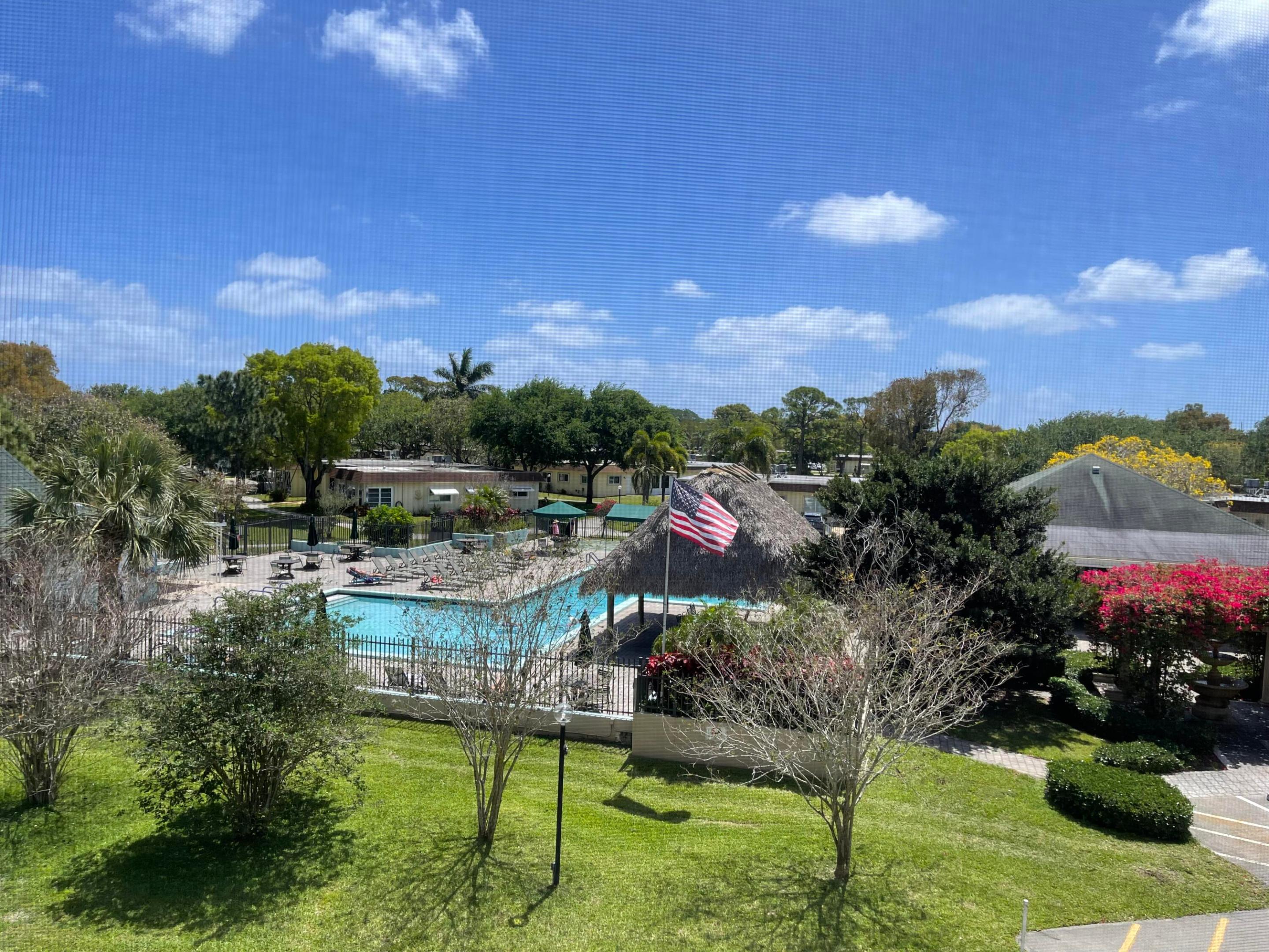 NATURA CONDO NO 1 - Residential