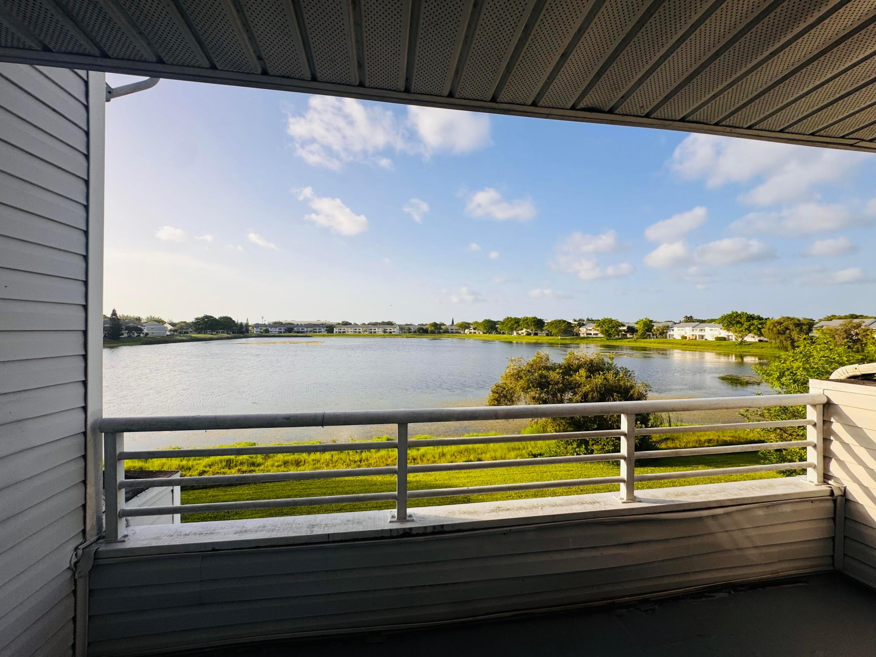 3409 NW 44TH Street 205, Oakland Park FL 33309