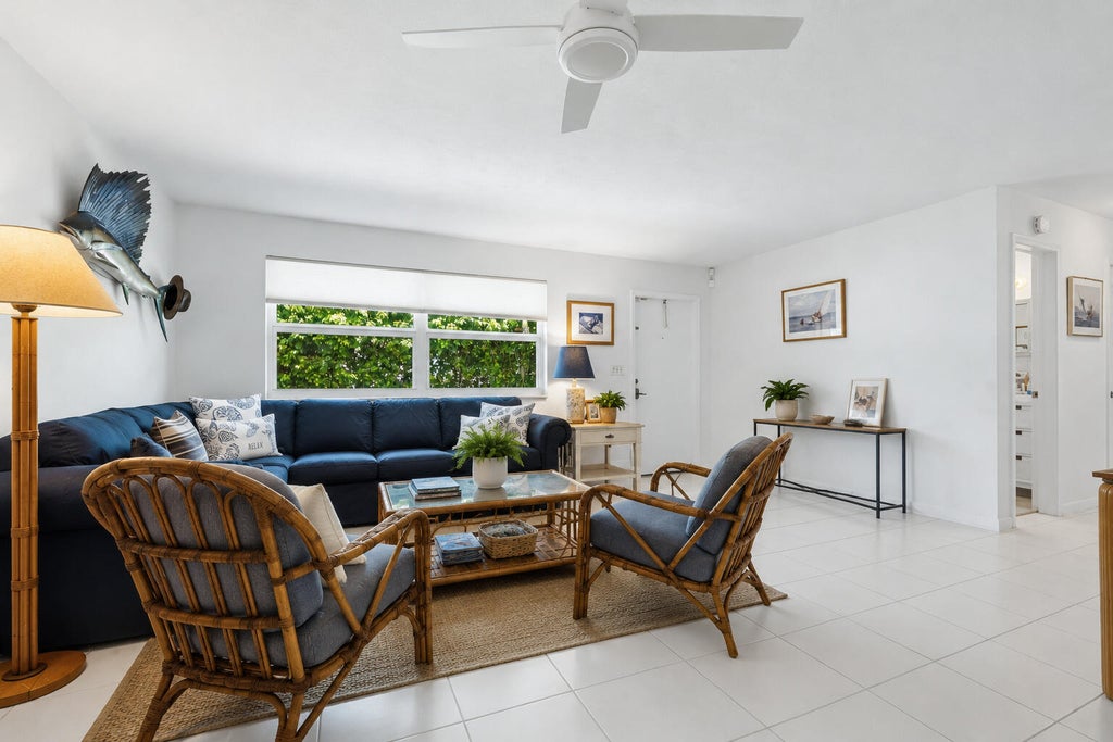 Photo of 354 Edmor Road, West Palm Beach, FL 33405 (MLS # B26070321)