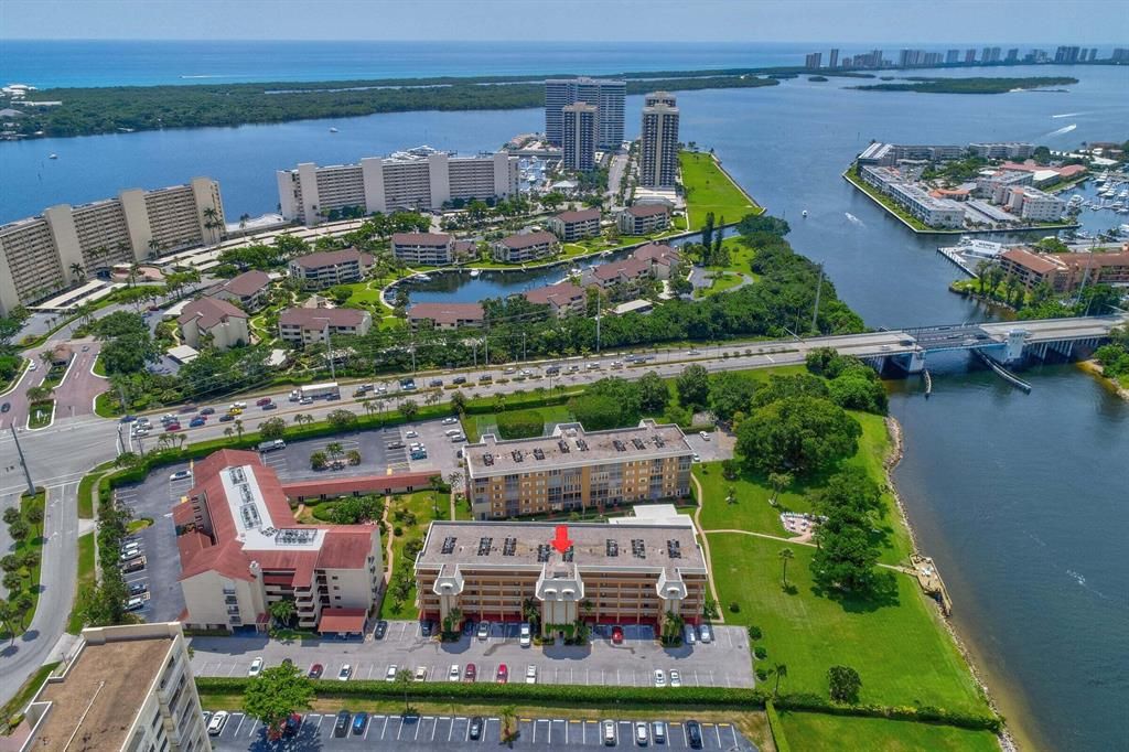 Photo of 308 Golfview Road #208, North Palm Beach, FL 33408 (MLS # R10875014)