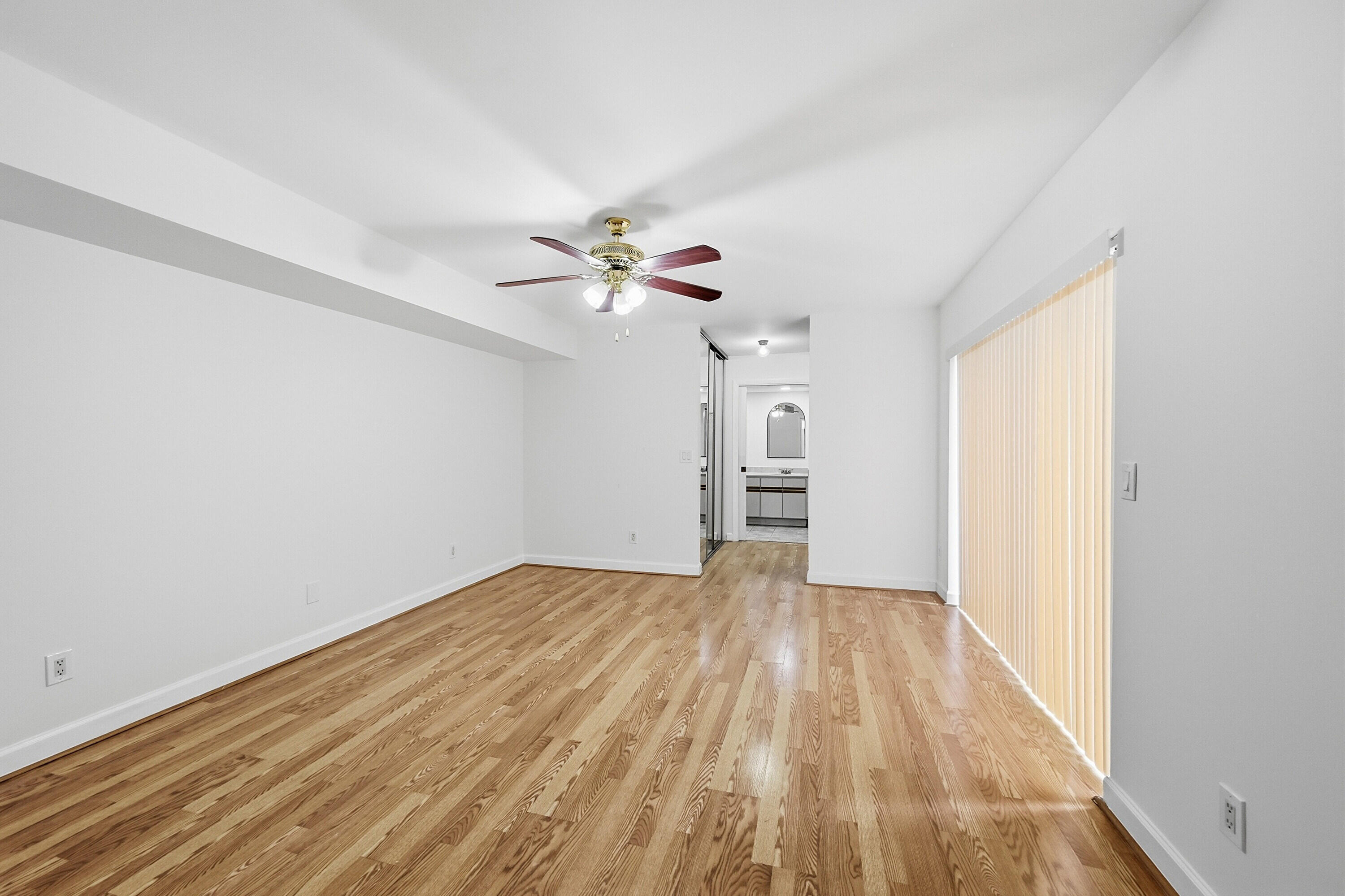 WOODVILLE - Residential