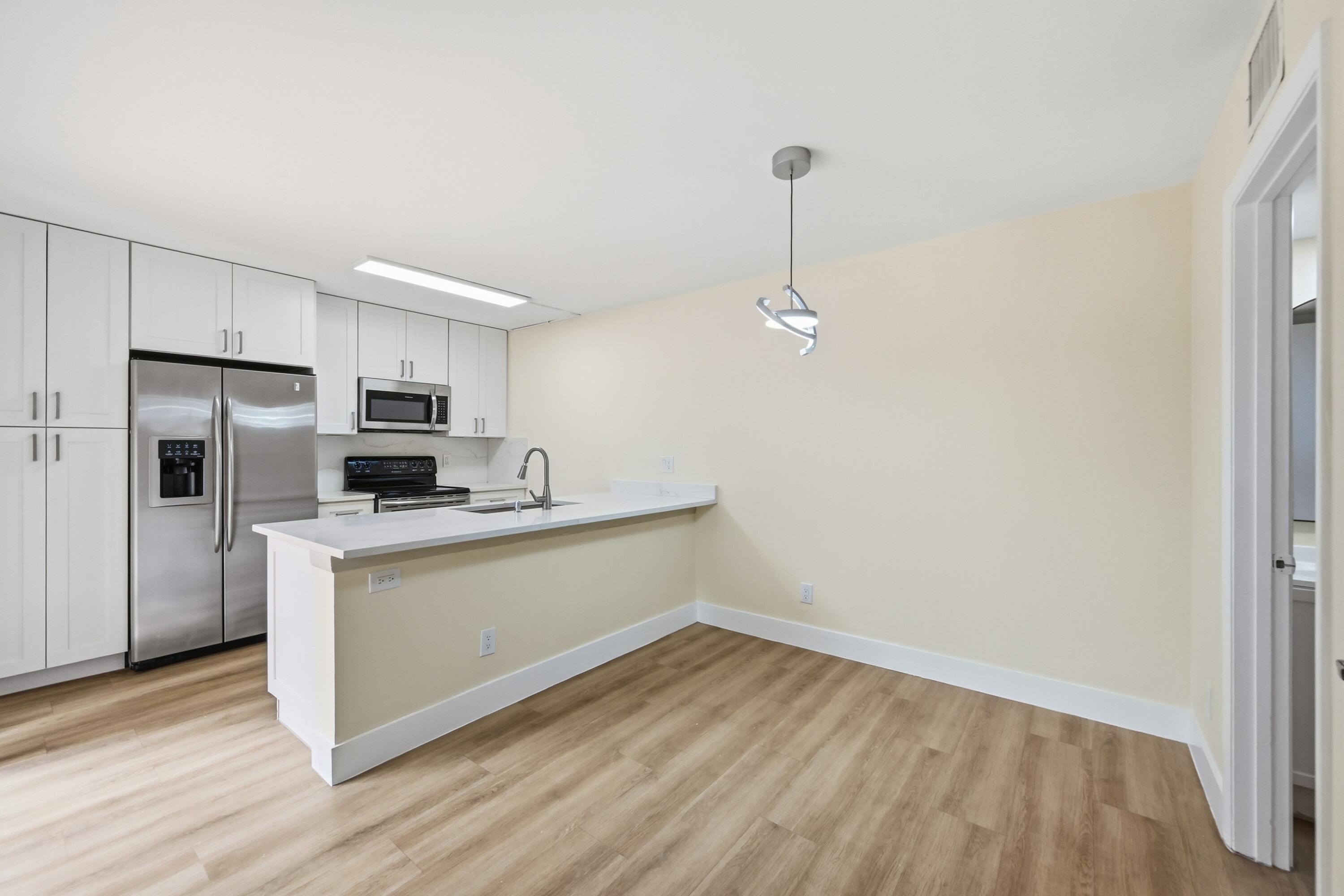 WOODVILLE - Residential