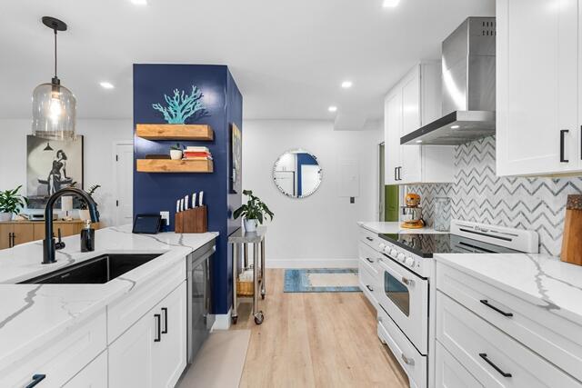 RIVERBEND CONDO - Residential