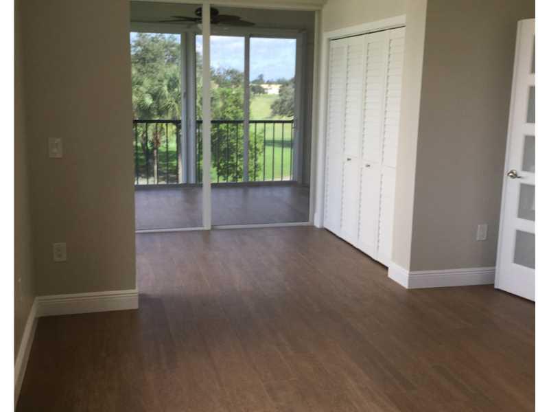 SPYGLASS WALK CONDO - Residential