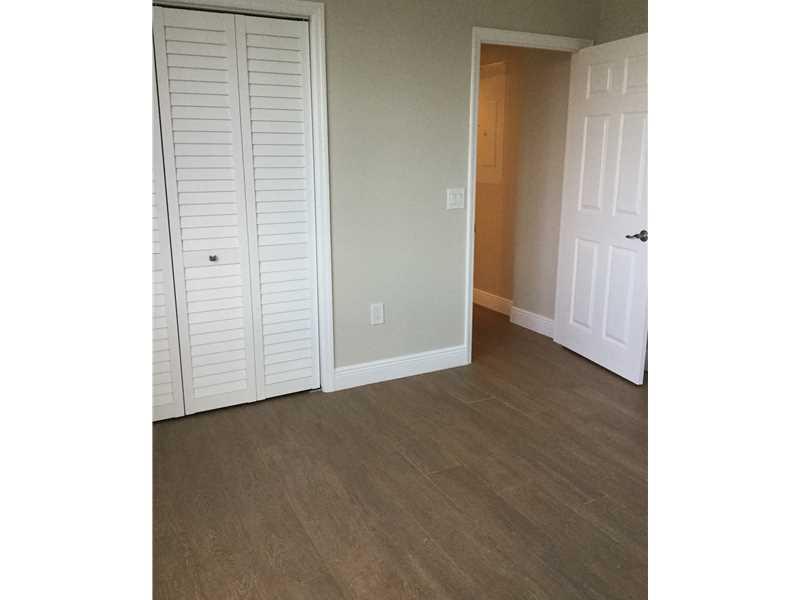 SPYGLASS WALK CONDO - Residential