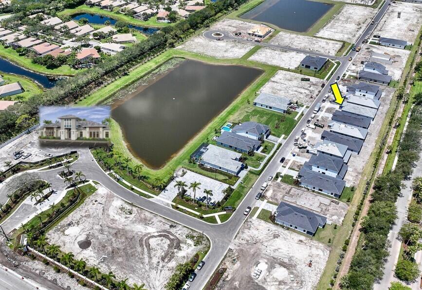 9175 Cape Honey Bee Lane Mystique 16