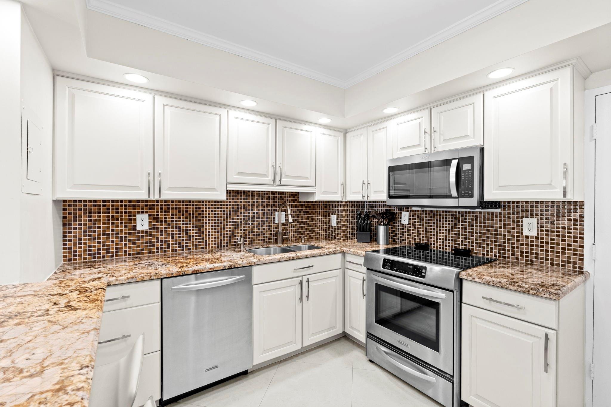 RIVIERA - Residential