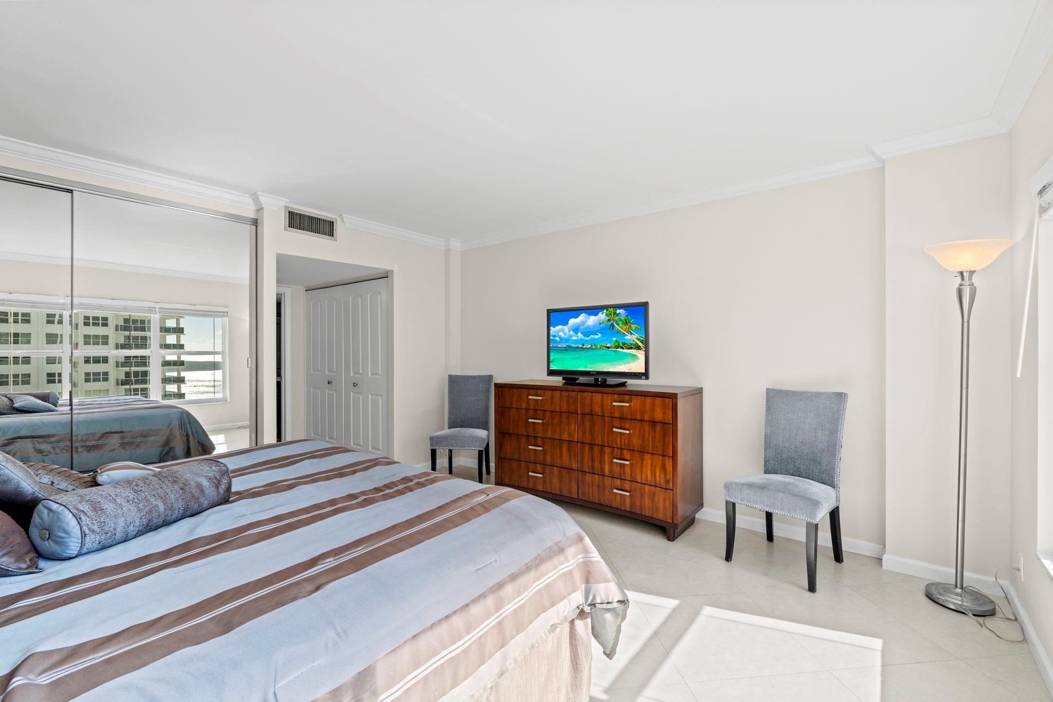 RIVIERA - Residential