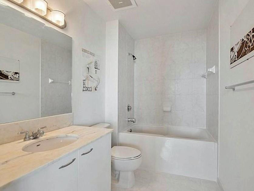 The Loft Downtown II Cond - Residential Lease