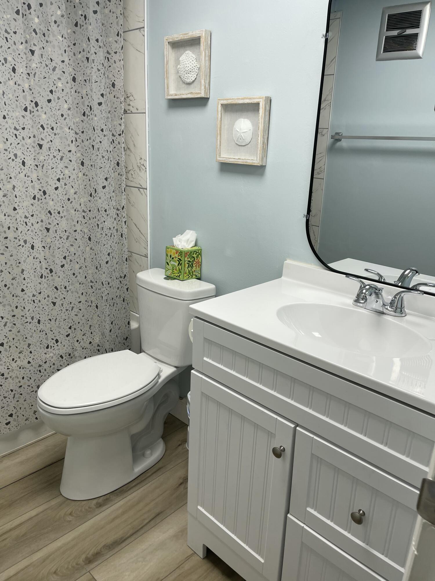 HIBISCUS HOUSE CONDO - Residential