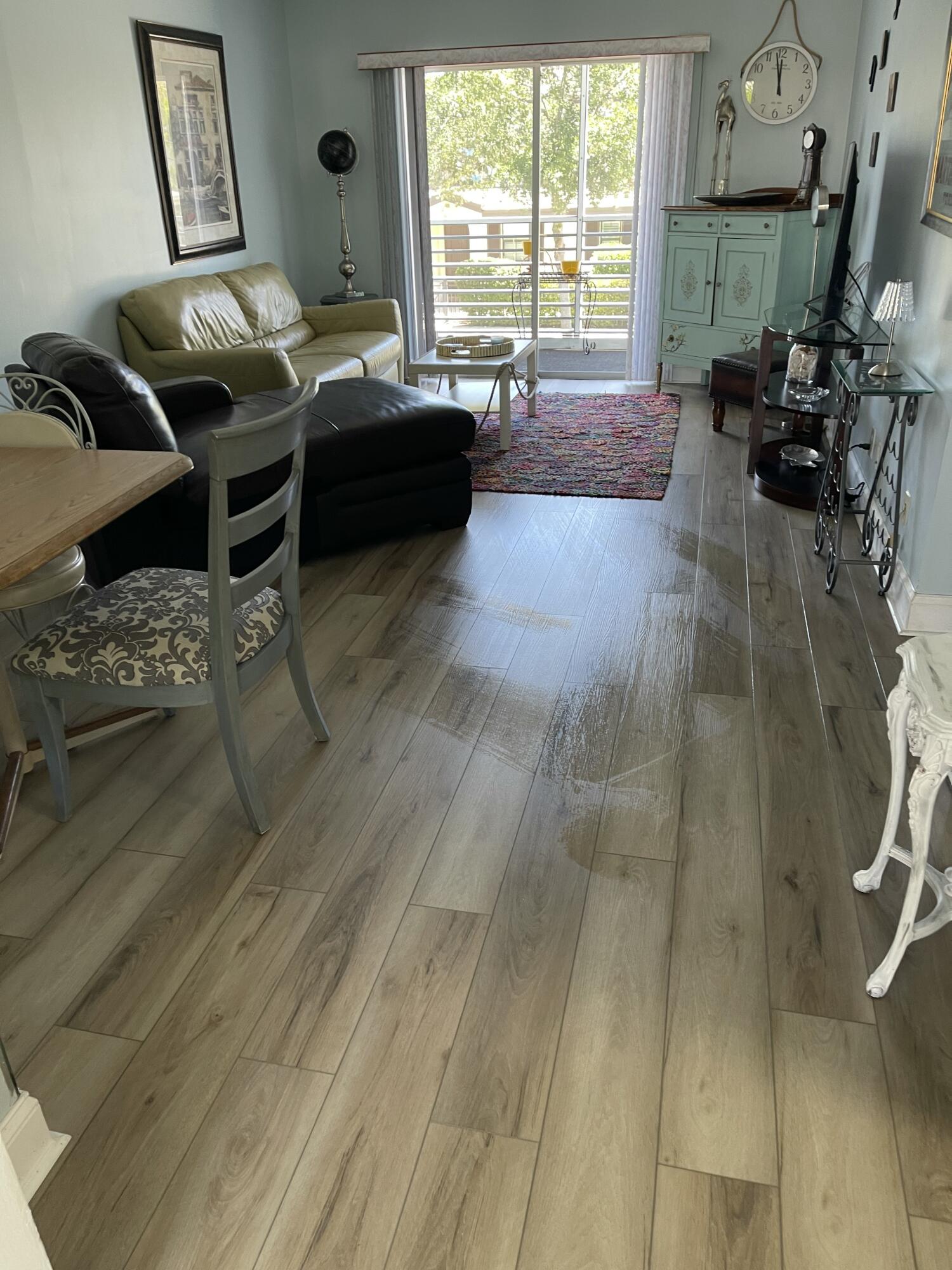 HIBISCUS HOUSE CONDO - Residential