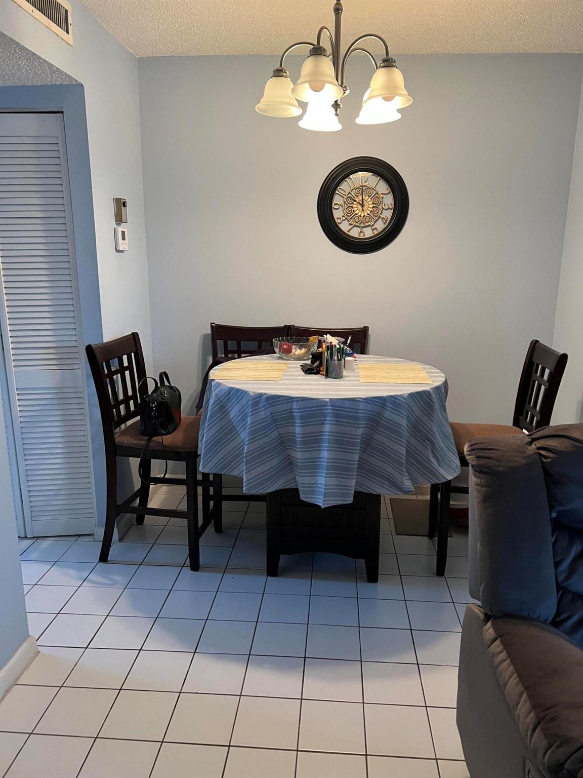 HOLIDAY SPRINGS VILLAGE 1 - Residential