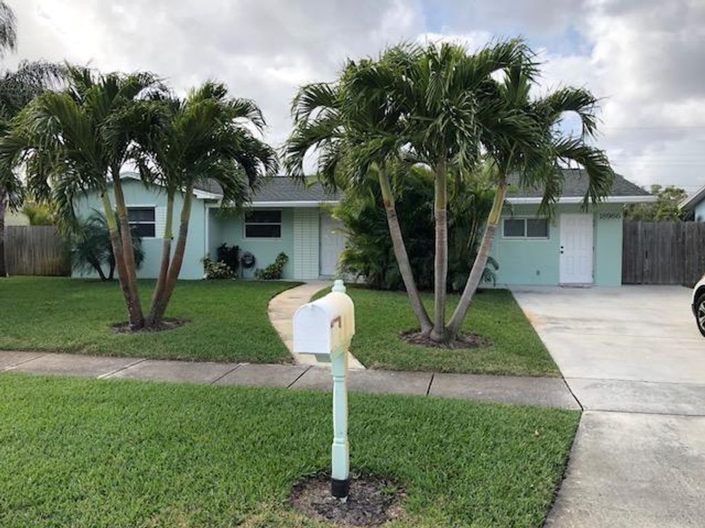 Photo of 18966 SE Southgate Dr, Tequesta, FL 33469 (MLS # F10328709)