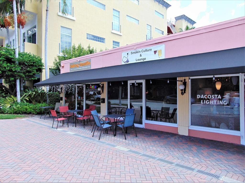 Photo of 153 NE 4th Avenue, Delray Beach, FL 33483 (MLS # R10557990)