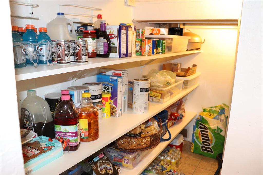 VICTORIA WOODS 3B - Residential