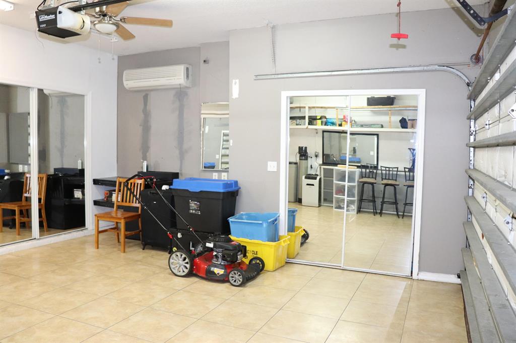 VICTORIA WOODS 3B - Residential