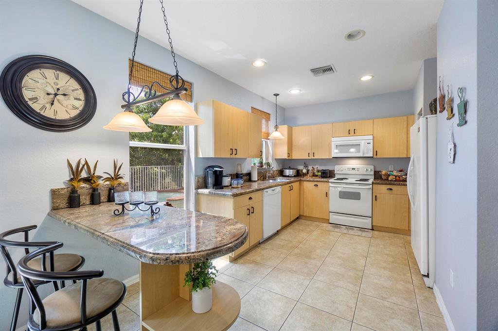 VICTORIA WOODS 3B - Residential