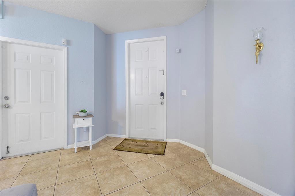 VICTORIA WOODS 3B - Residential