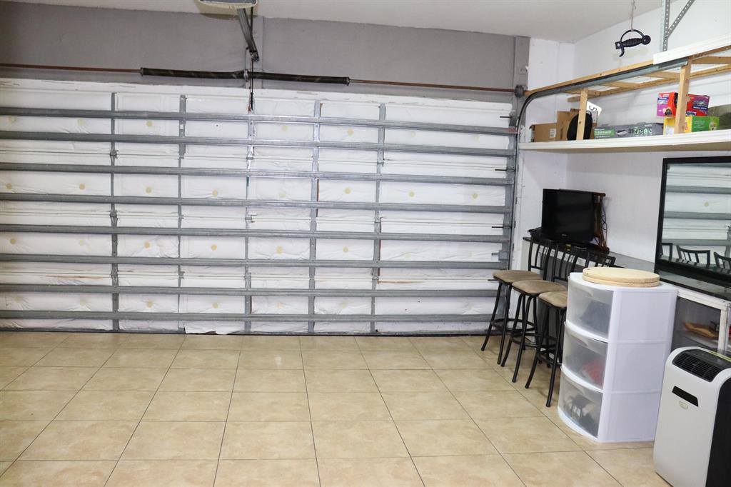 VICTORIA WOODS 3B - Residential