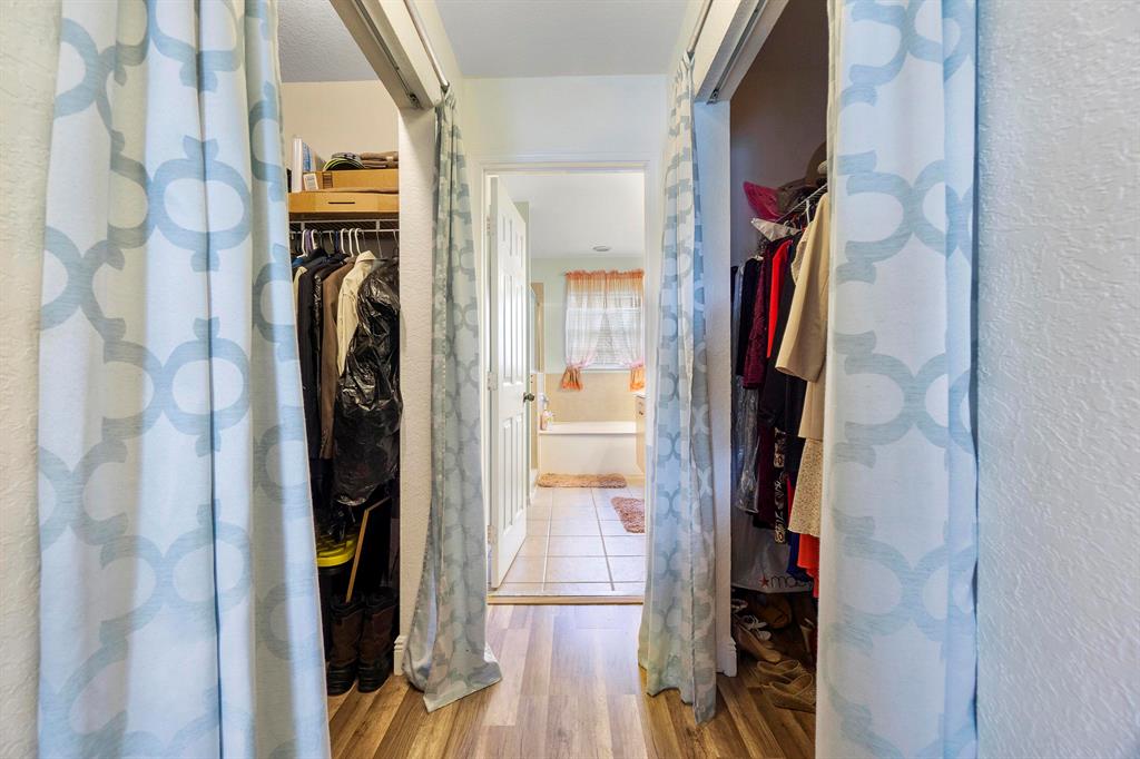 VICTORIA WOODS 3B - Residential