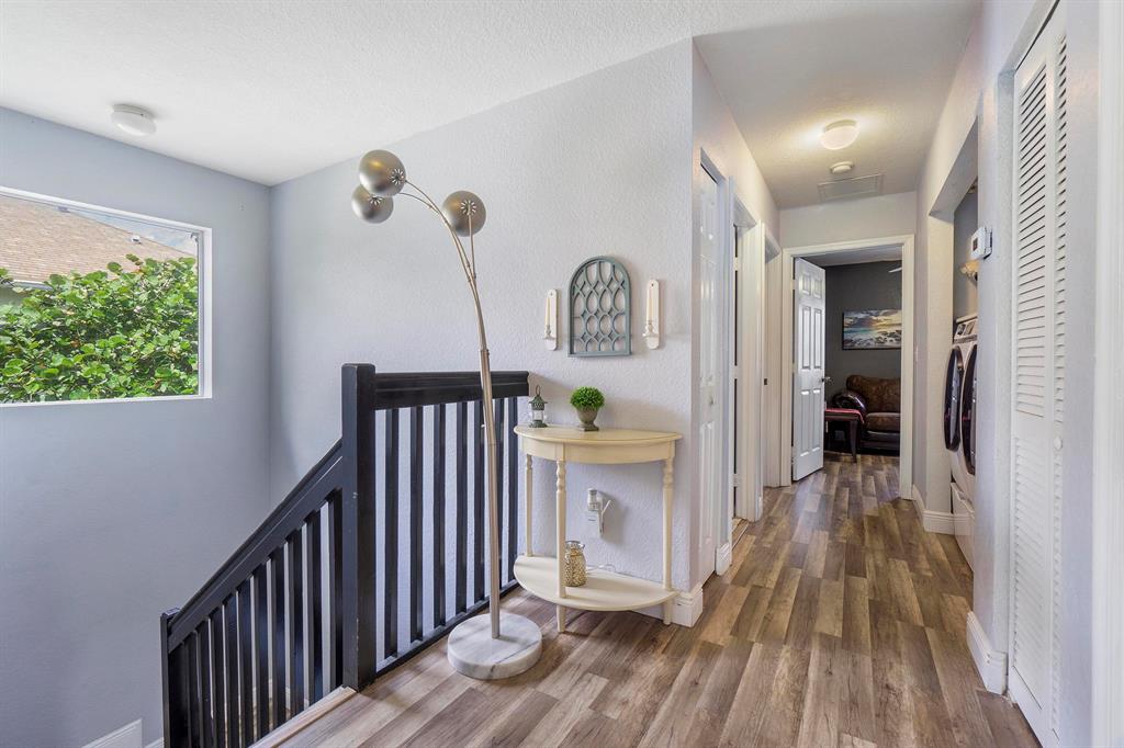 VICTORIA WOODS 3B - Residential