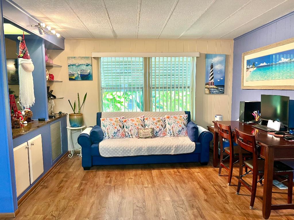 CAMBRIDGE AT HERITAGE RIDGE - Residential