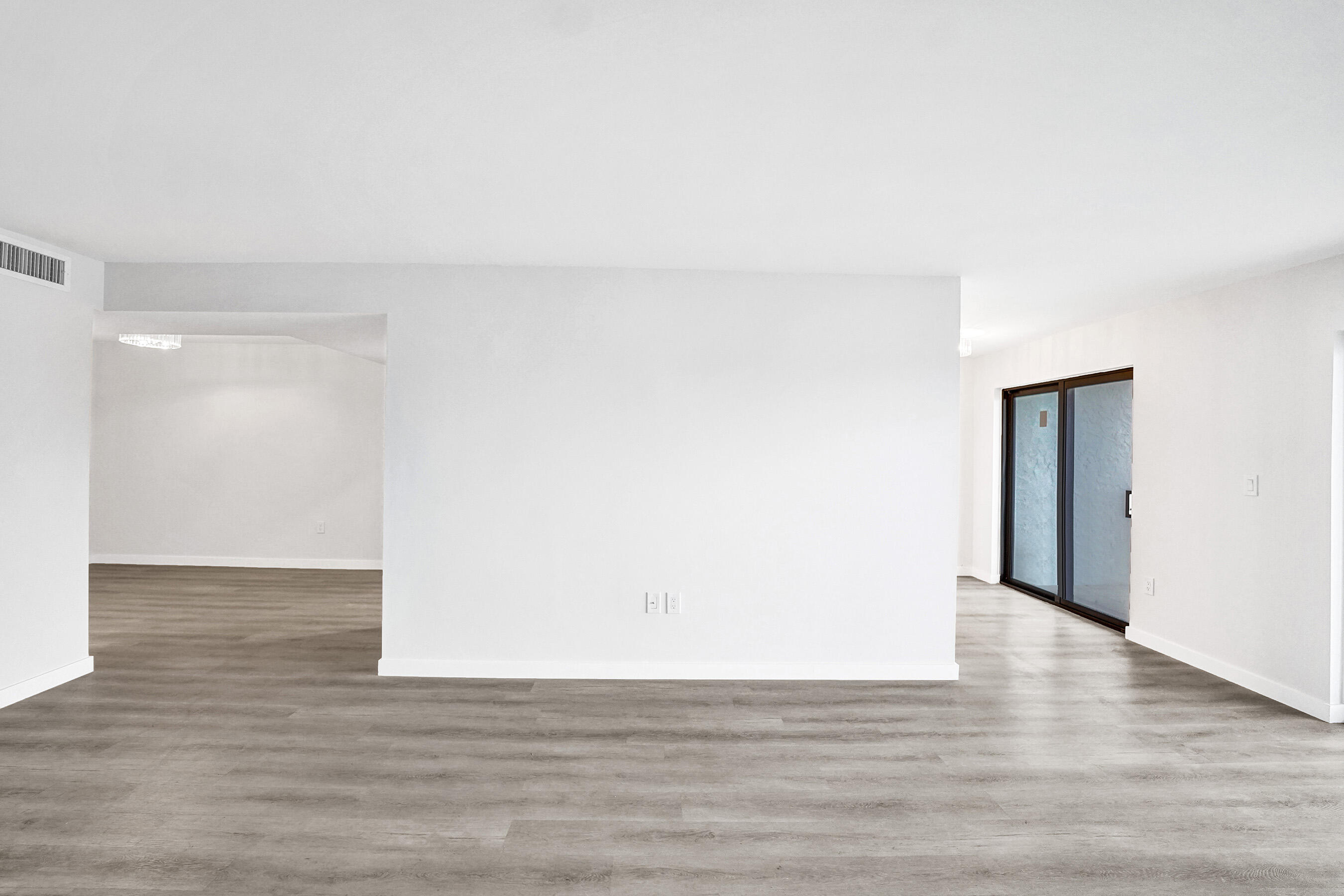 SUMMIT CONDO - Residential