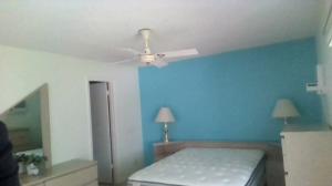 KENT CONDOS - Residential