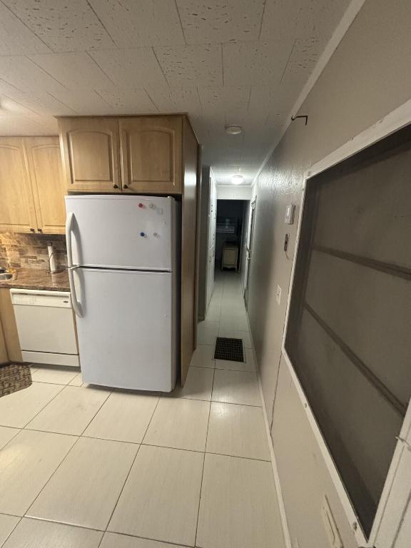 BREEZE HILL RESORT MOBILE HOME PARK - Residential