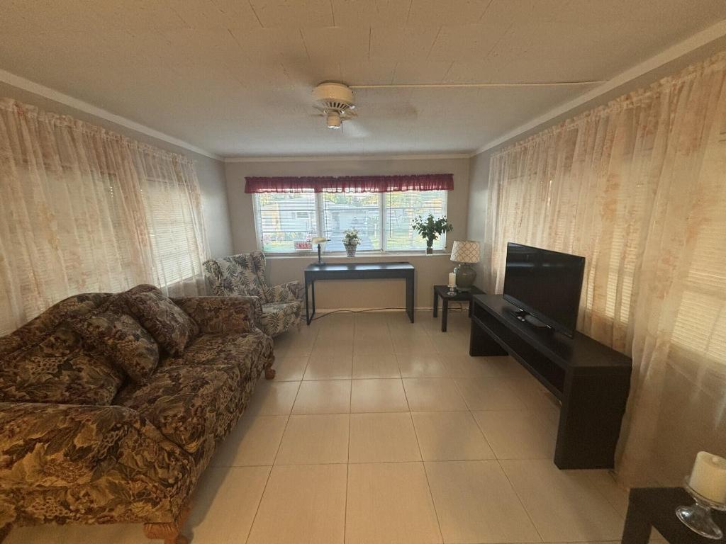 BREEZE HILL RESORT MOBILE HOME PARK - Residential