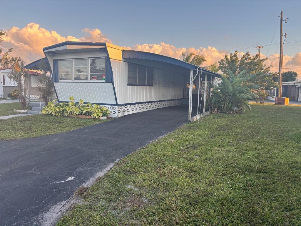 BREEZE HILL RESORT MOBILE HOME PARK - Residential