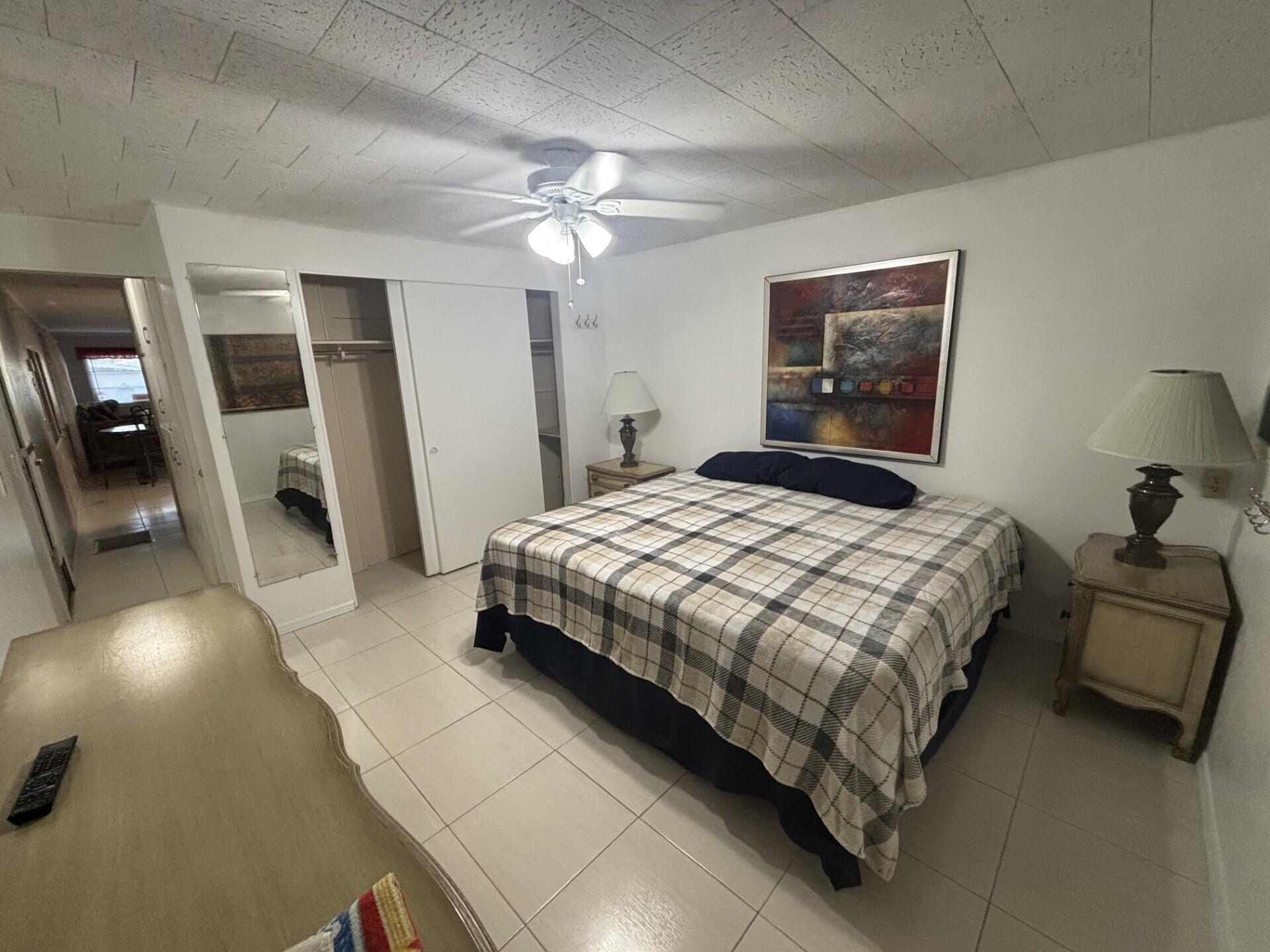 BREEZE HILL RESORT MOBILE - Residential