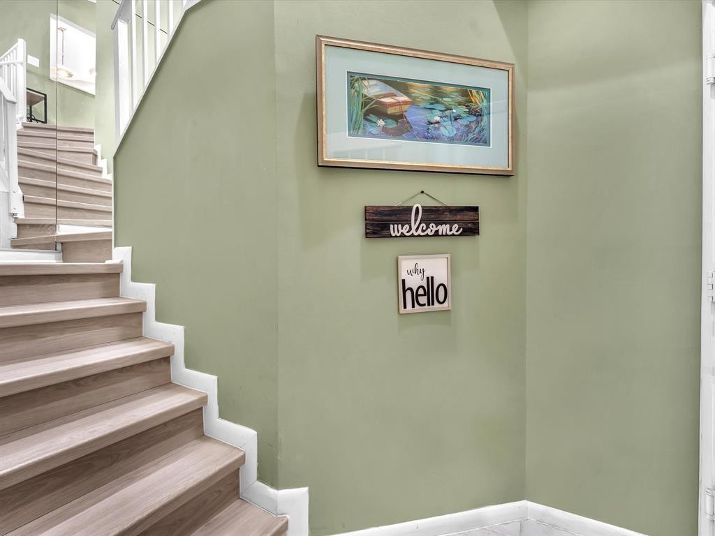 CHATHAM TOWNE - Residential