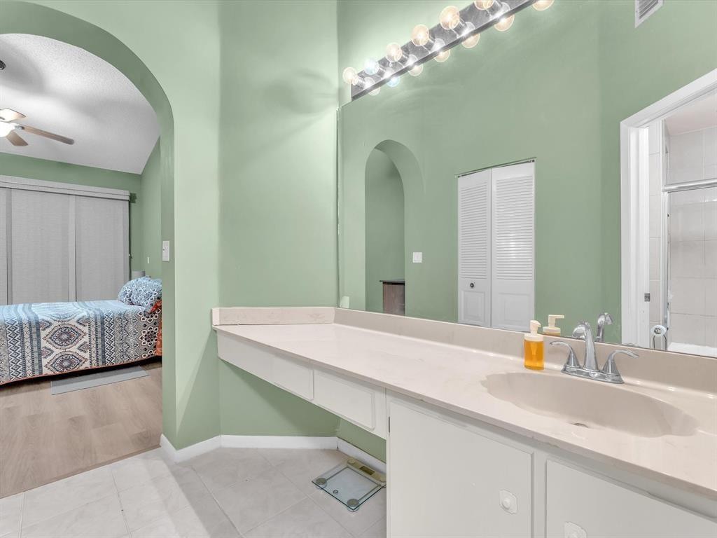 CHATHAM TOWNE - Residential