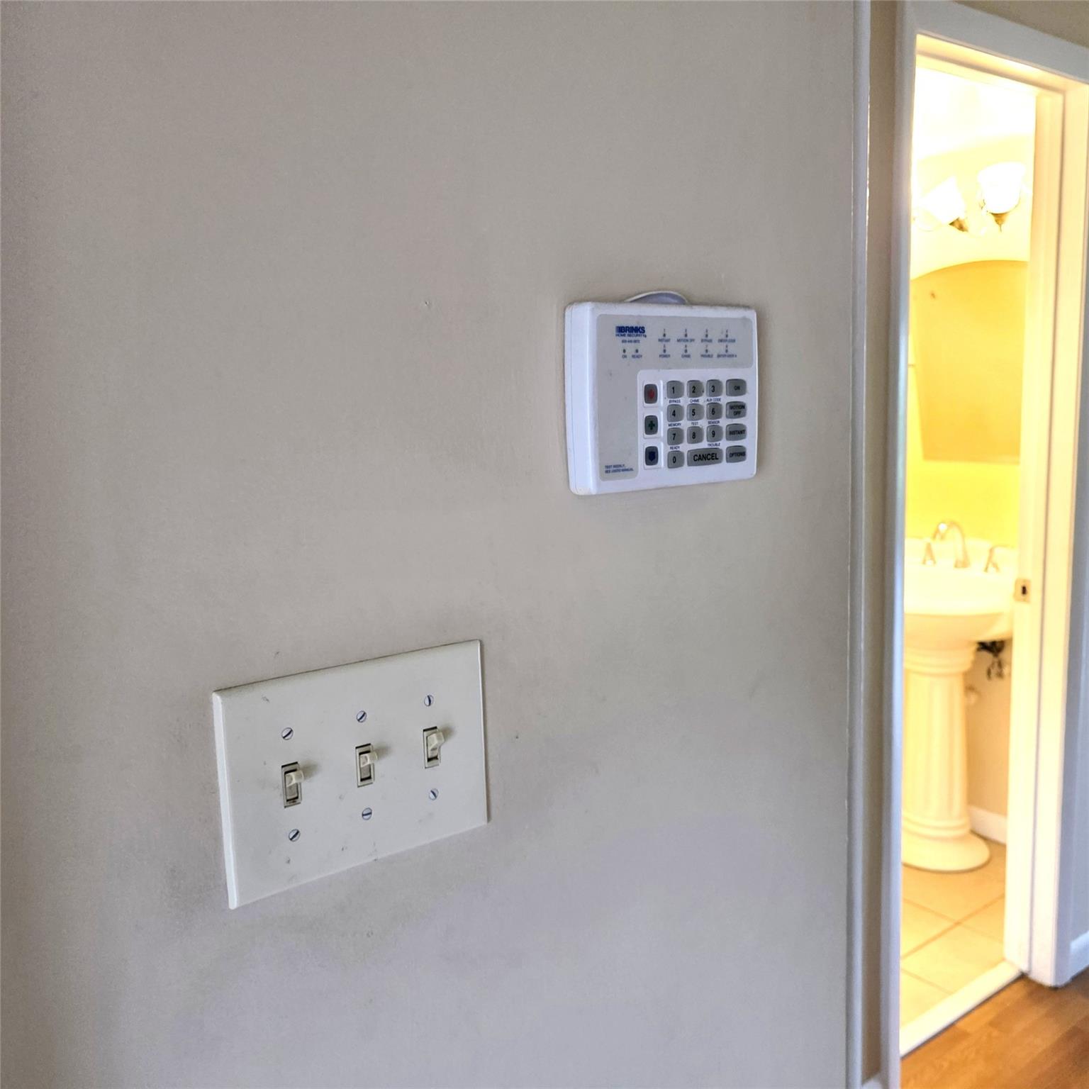 Maplewood Townhouses - Residential Lease