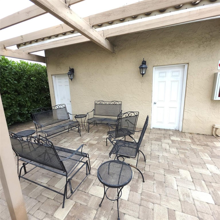 Maplewood Townhouses - Residential Lease